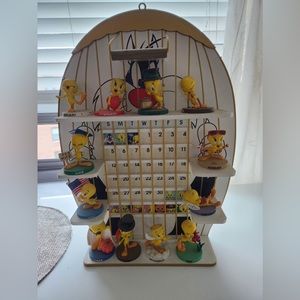 Tweety Calendar